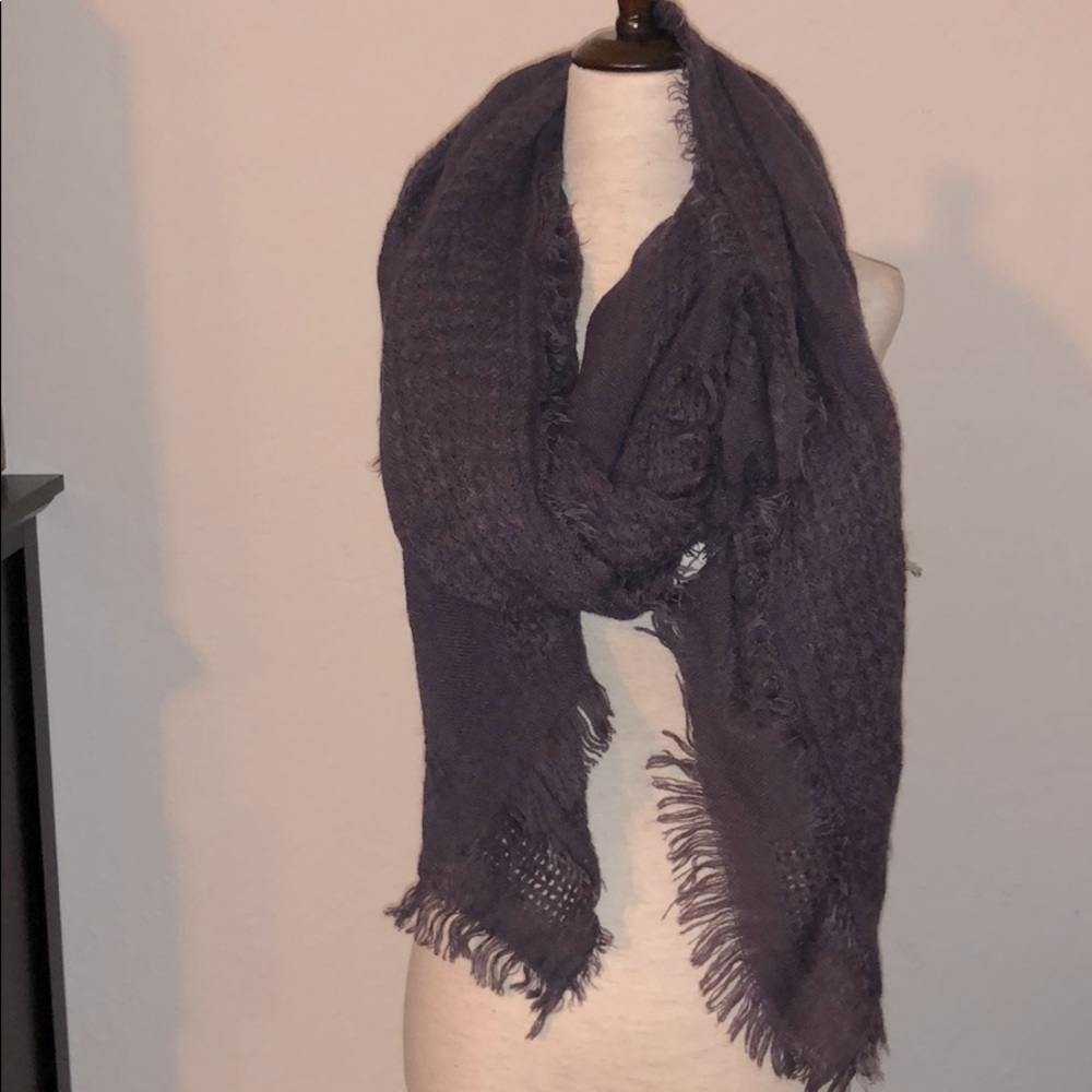 SUPER SOFT, COZY Purple soft, long open knit scarf